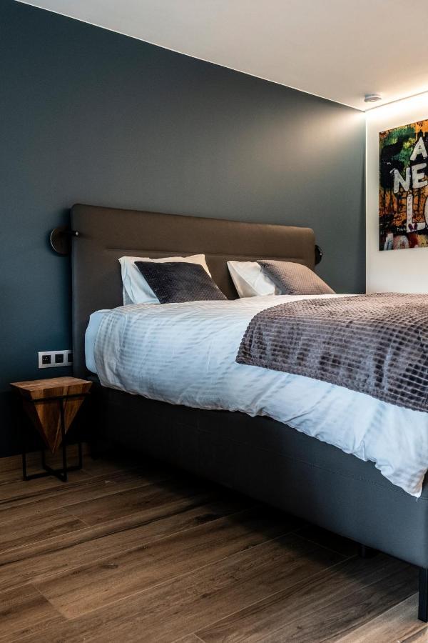 Guesthouse Max Zwijndrecht Luaran gambar